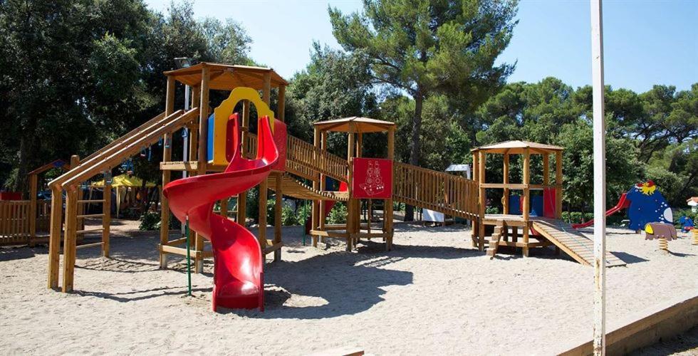Mobile Home Cicibela Biograd Na Moru Exterior photo